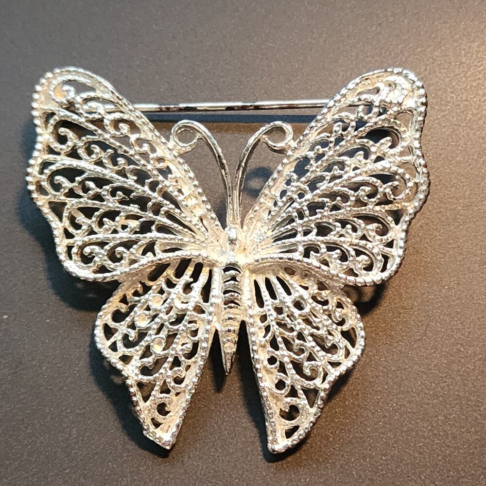 Butterfly Brooch Intricate Filigree Lace Curl Silver Tone Vintage MJent 1980s